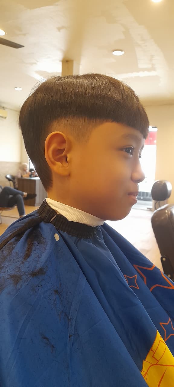 Kids haircut